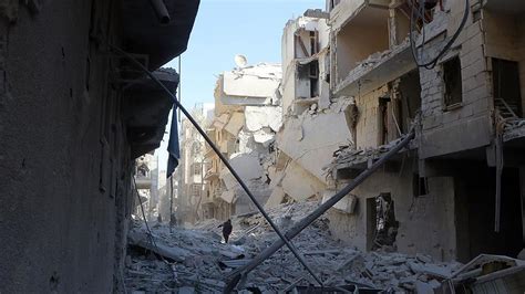 H­a­l­e­p­­t­e­ ­y­e­r­l­e­ş­i­m­ ­y­e­r­l­e­r­i­n­e­ ­s­a­l­d­ı­r­ı­:­ ­5­9­ ­ö­l­ü­,­ ­1­3­7­ ­y­a­r­a­l­ı­